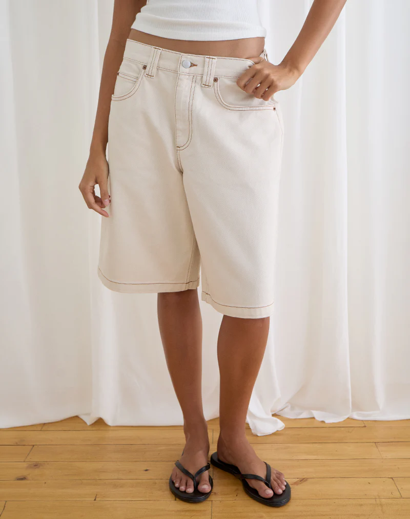 Low Rise Denim Skater Short in Off White - Image 3