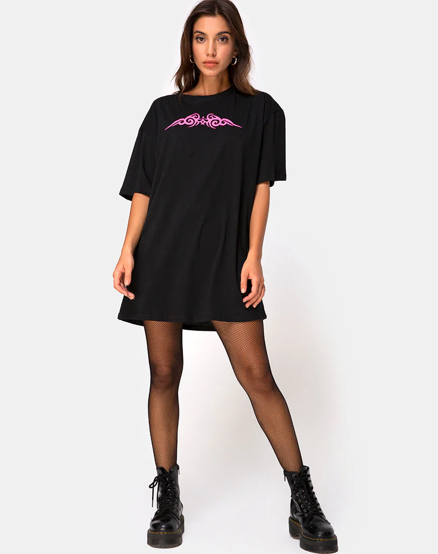 Sunny Kiss Oversize Tee in Black with Pink Tribal - Image 3