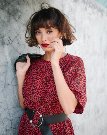 Sunny Kiss Oversize Tee in Coloured Animal Red - Image 2