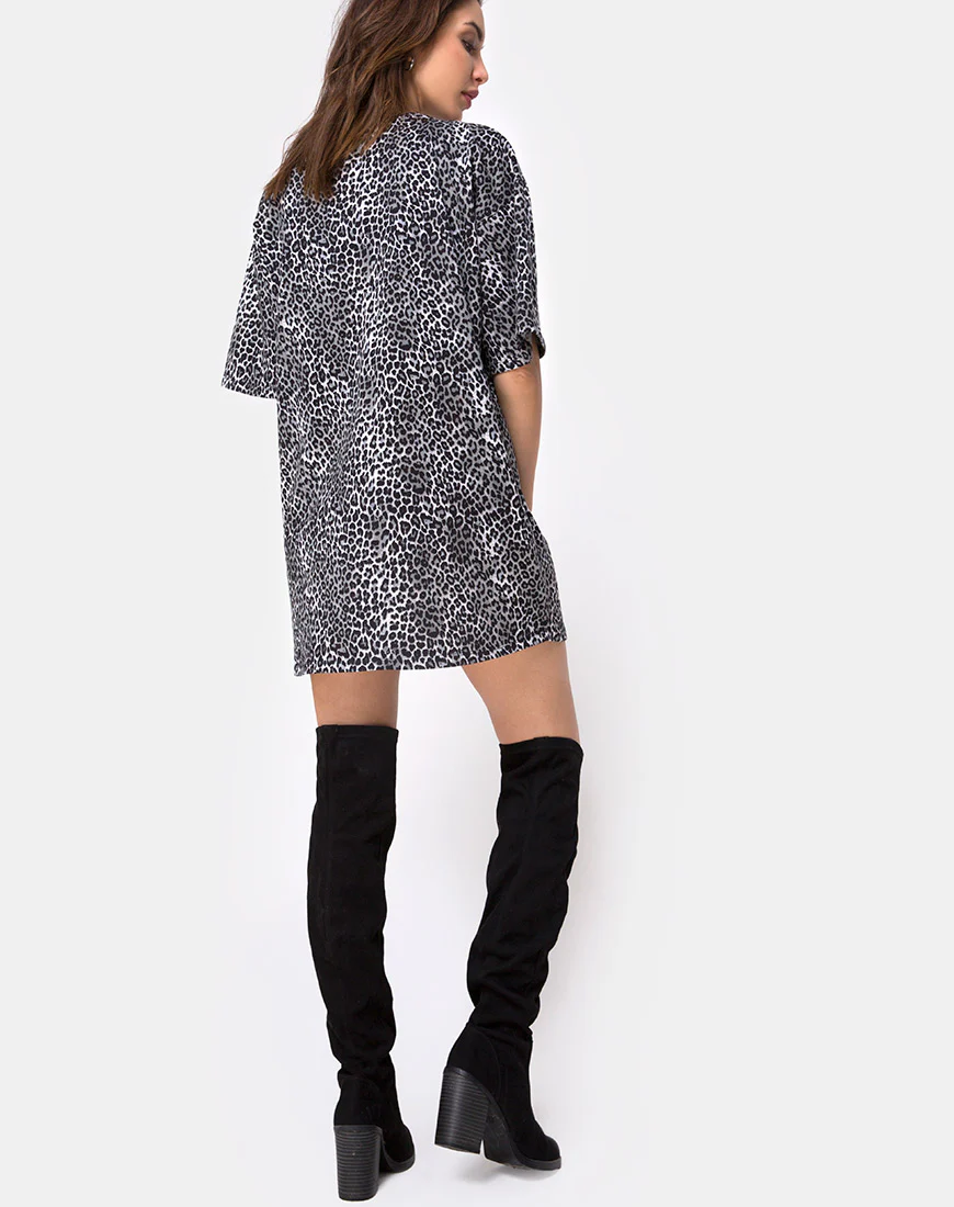 Sunny Kiss Tee in Rar Leopard Grey - Image 2