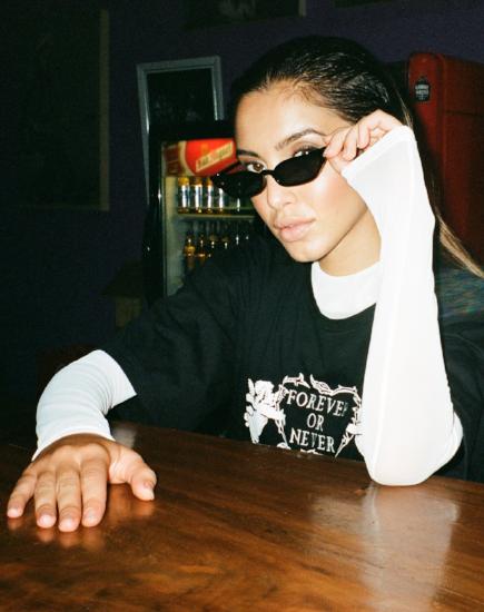 Sunny Kiss Tee in Black Forever or Never - Image 3