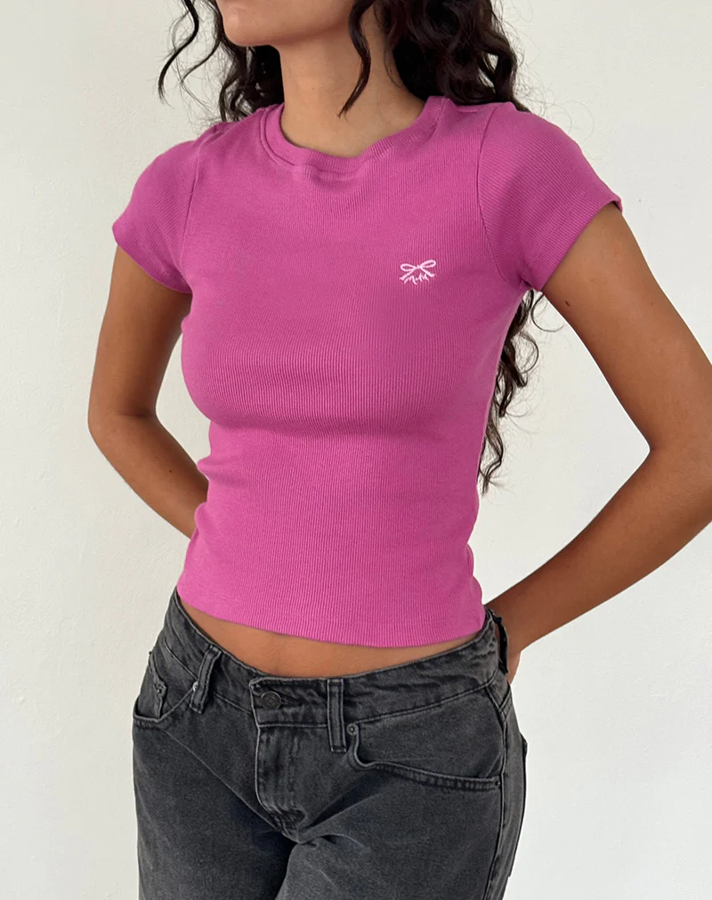 Suti Tee in Cashmere Pink with Light Pink Bow M Embroidery - Image 2