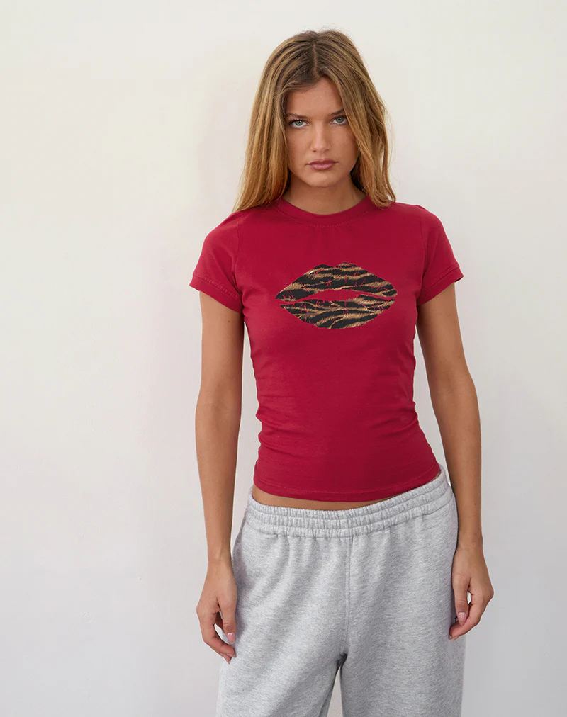 Sutin Tee in Adrenaline Red with Leopard Lip Print - Image 4