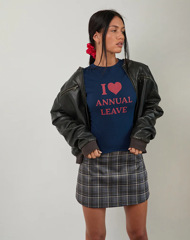Sutin Tee in Navy with Red I Love Annual Leave Graphic - Image 2