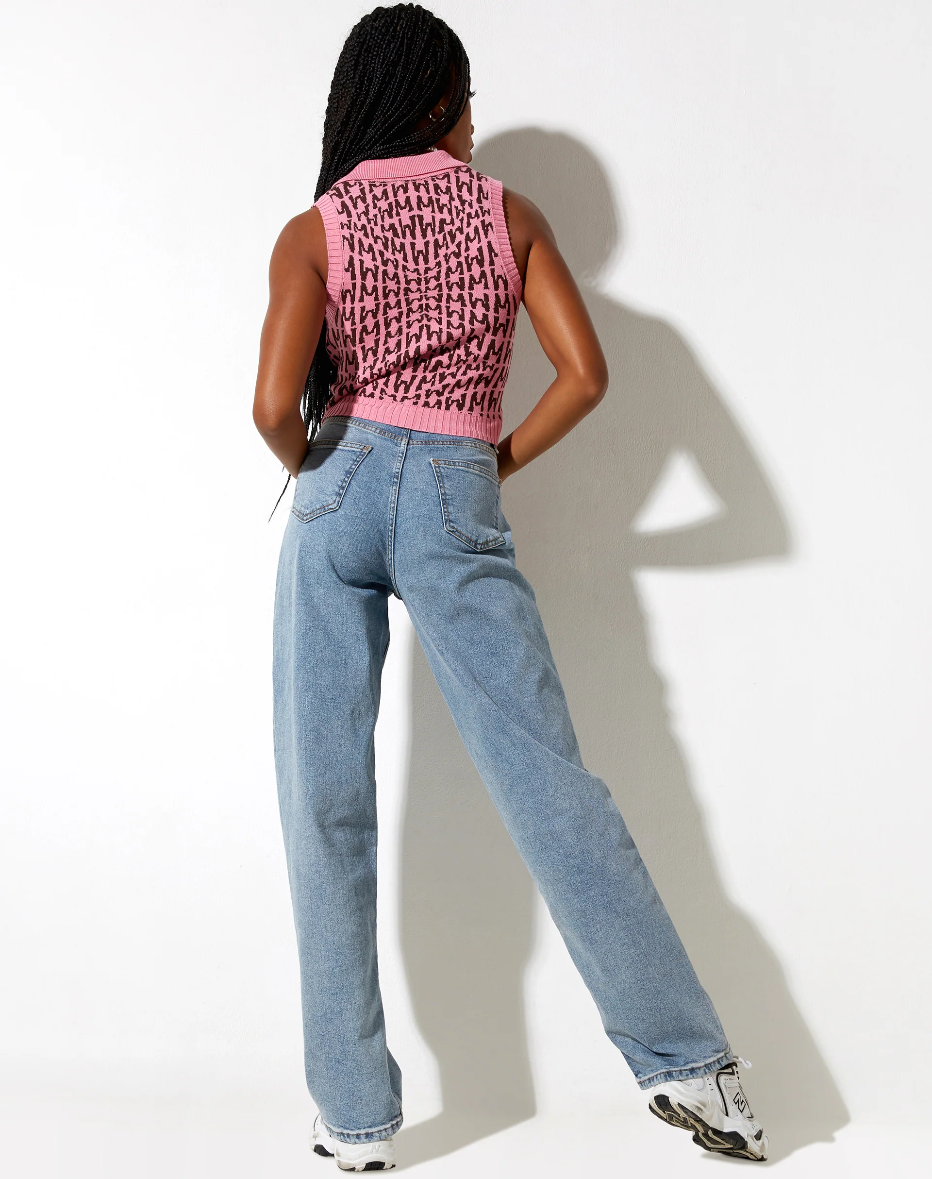 Syafa Tank Top in Wavey M Pink - Image 5