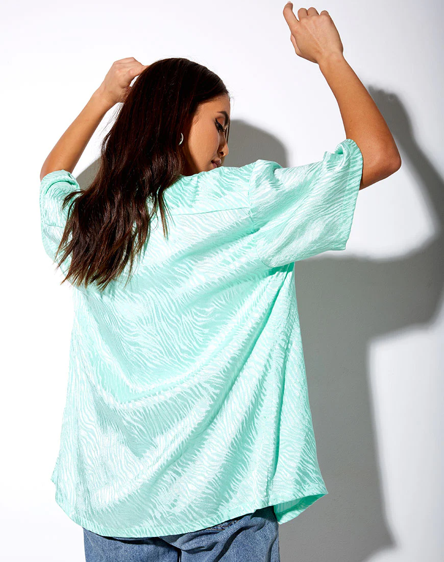 Taelsa Shirt in Satin Zebra Aquamarine - Image 3
