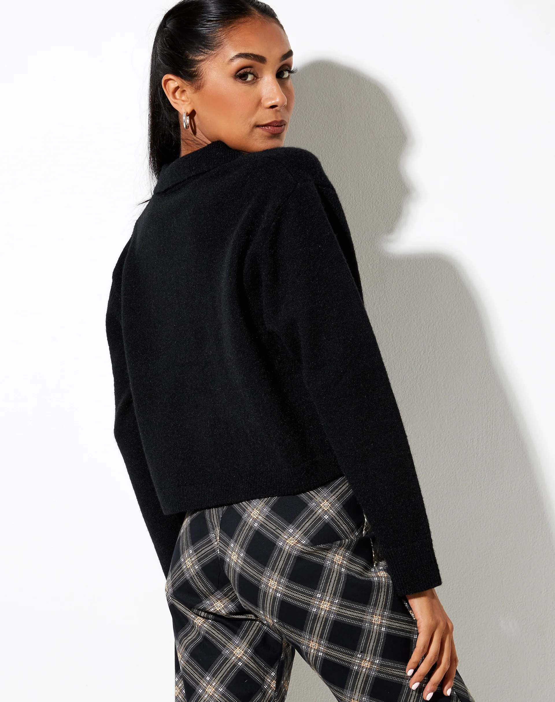 Tallis Jumper in Knit Black - Image 4
