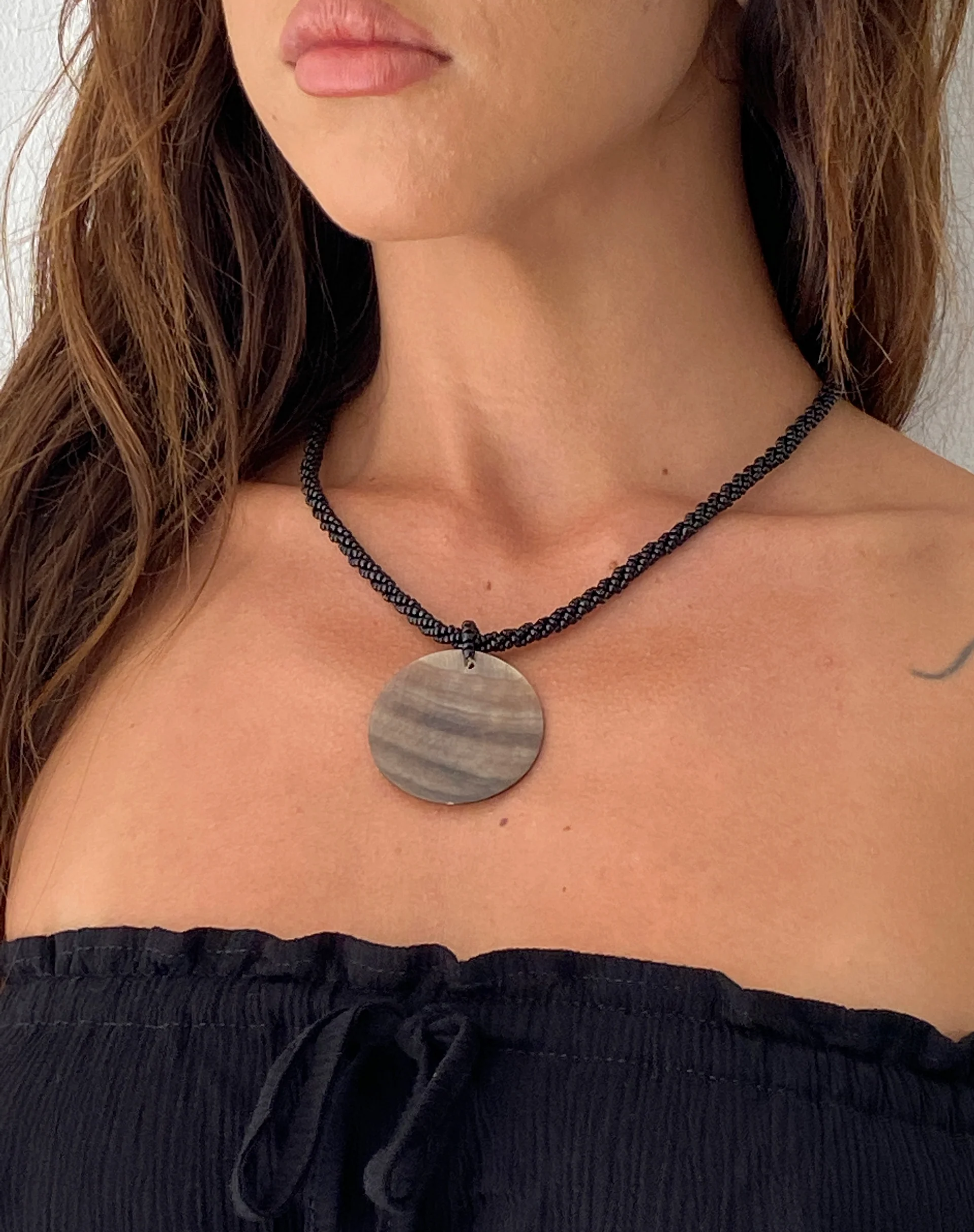 Talola Necklace with Round Shell Pendant - Image 3