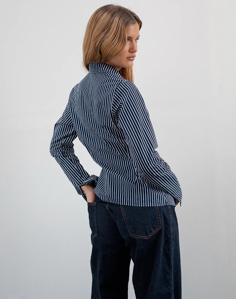 Tarsi Fitted Shirt in Mono Stripe Navy - Image 4