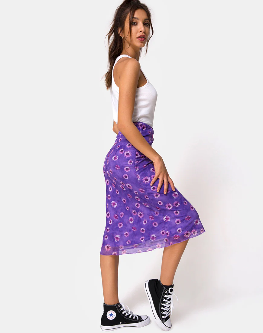 Taura Midi Skirt in Daisy Daze Purple - Image 2