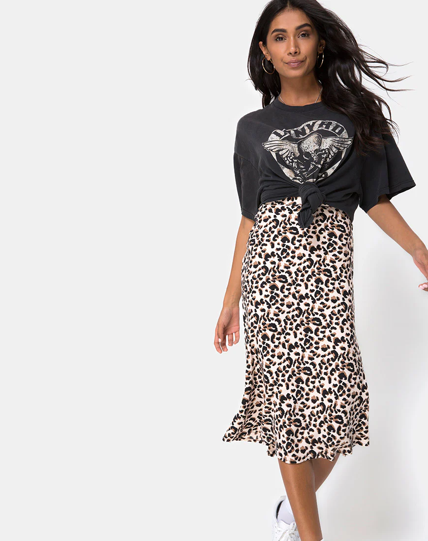 Tauri Midi Skirt in Pink Panther - Image 2