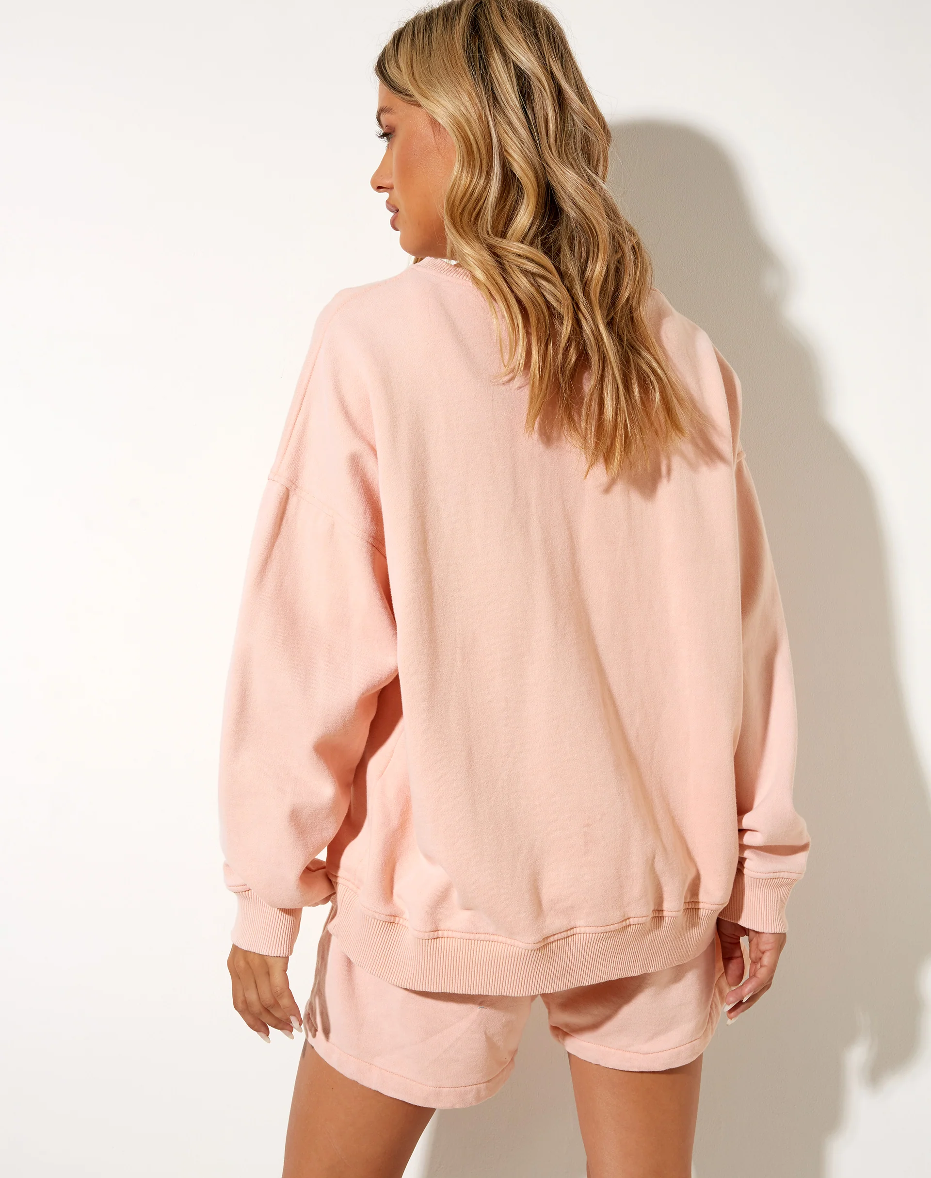 Ted Sweatshirt in Wash Out Peach Mushroom - Image 2