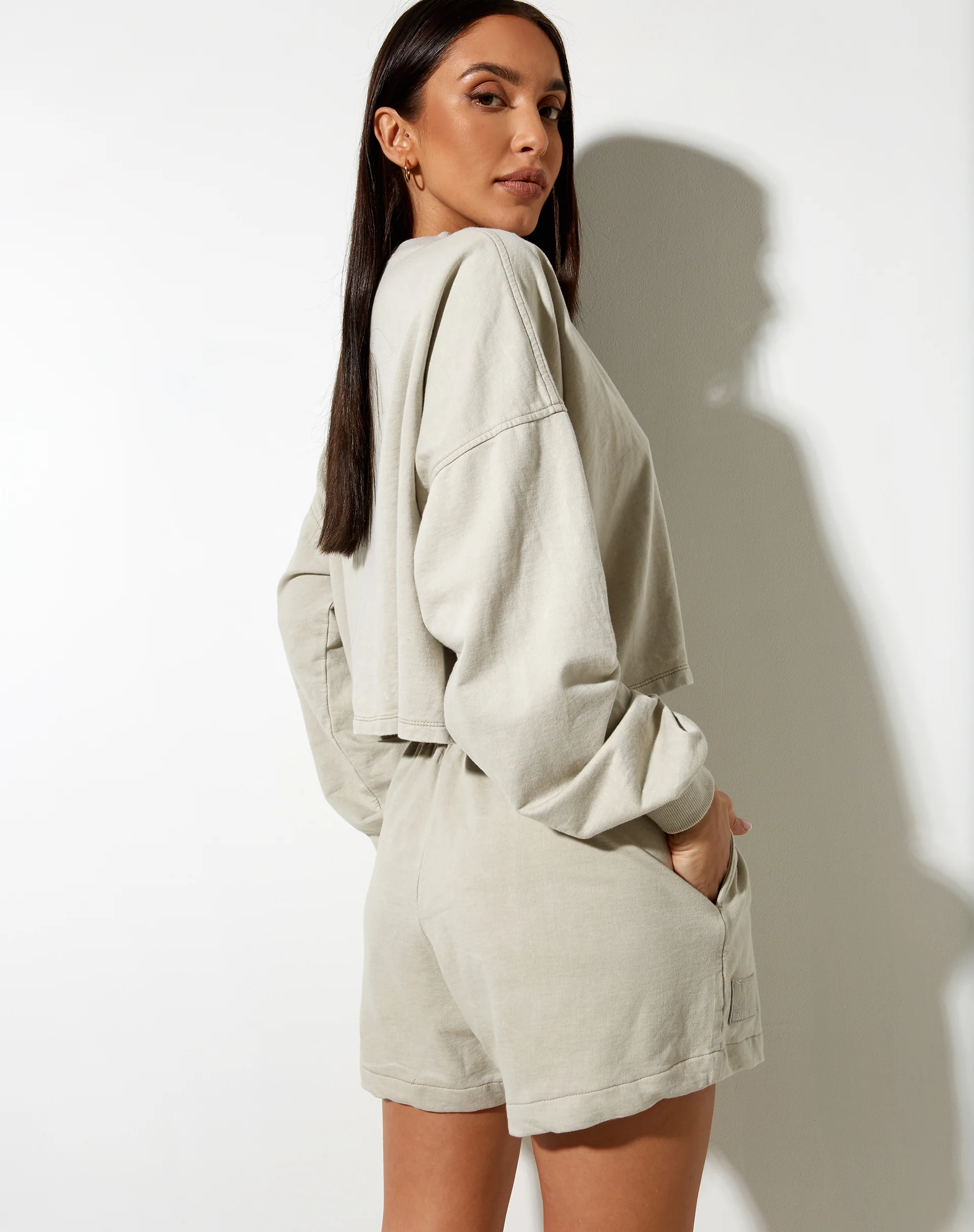 Terry Short in Coconut Milk Cherub L'amour Label Embro - Image 2