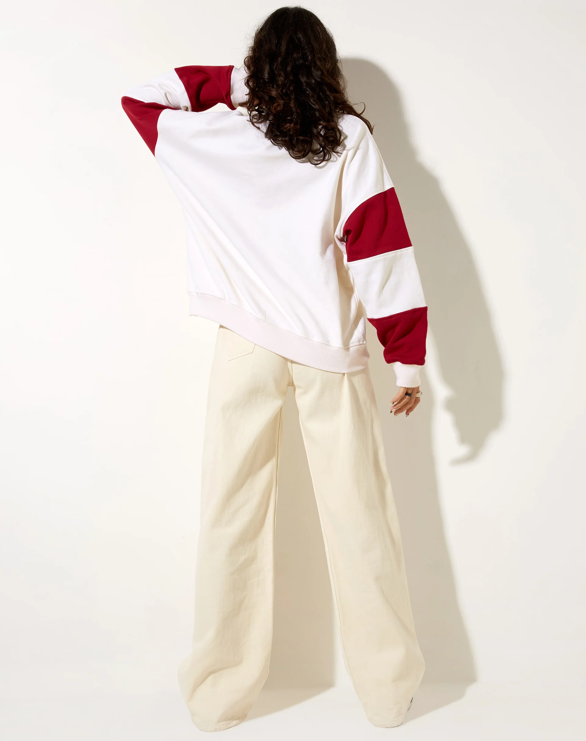 Tetty Sweatshirt in Ivory Red Adrenaline Girls World Team - Image 4