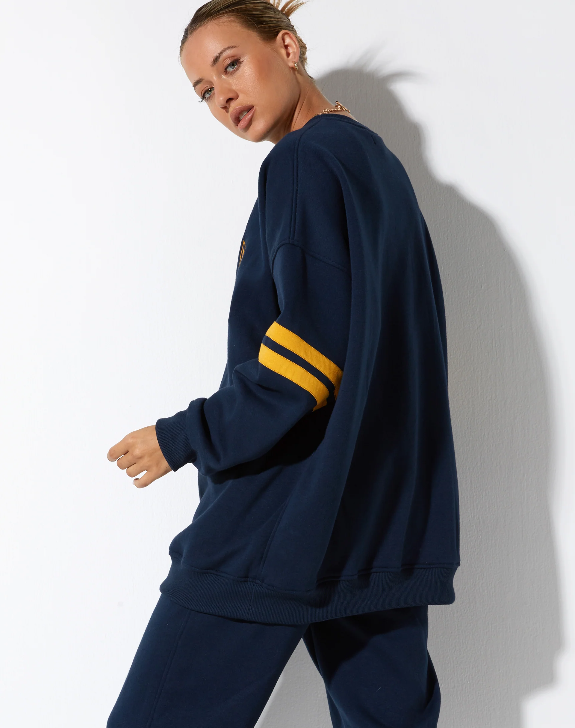 Tim Sweatshirt in Navy Citrus Stripe Football 1999 - Image 2