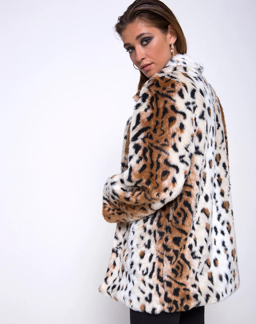 Tina Coat in Leopard Faux Fur - Image 2