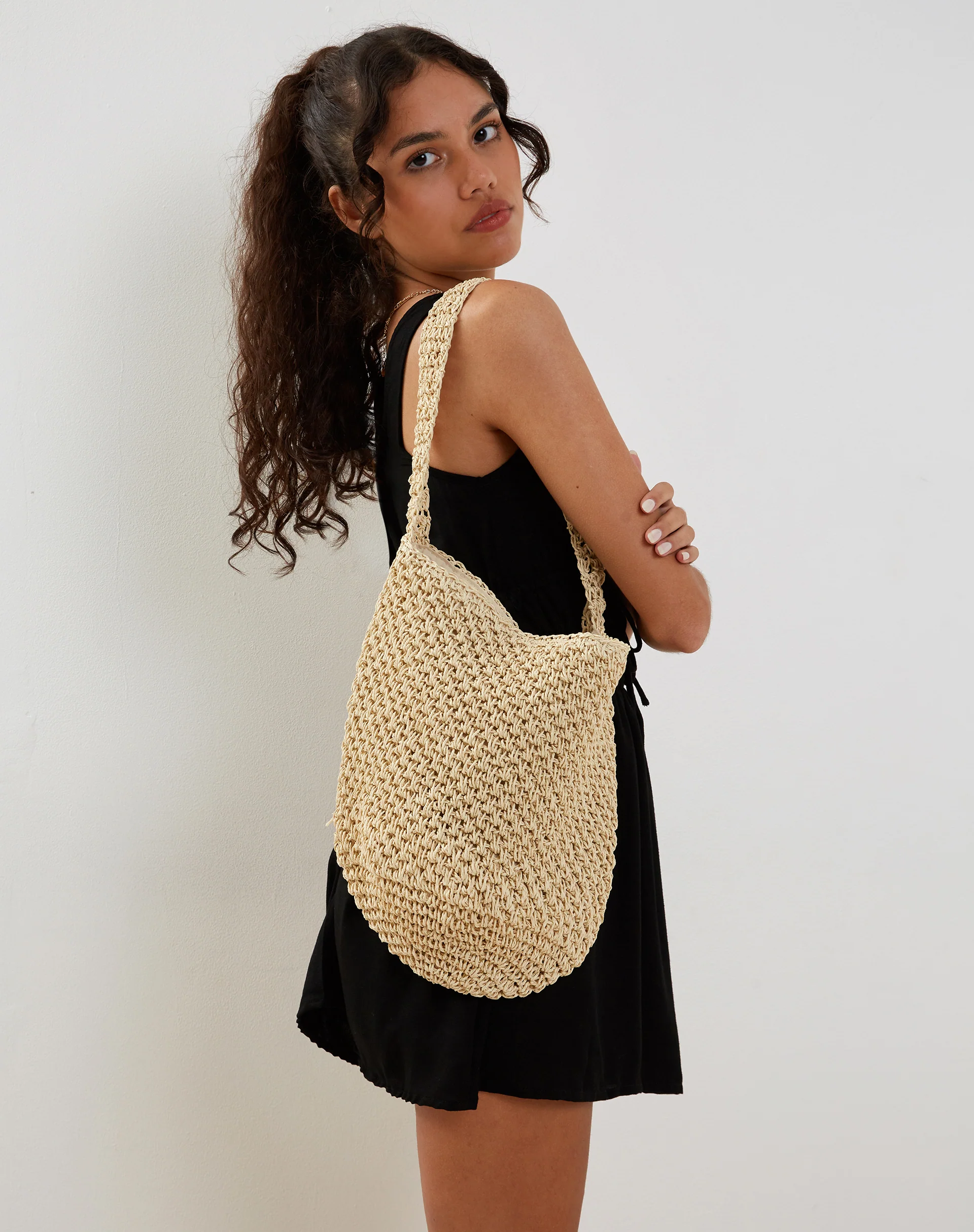 Tito Crochet Tote Bag in Ivory - Image 2
