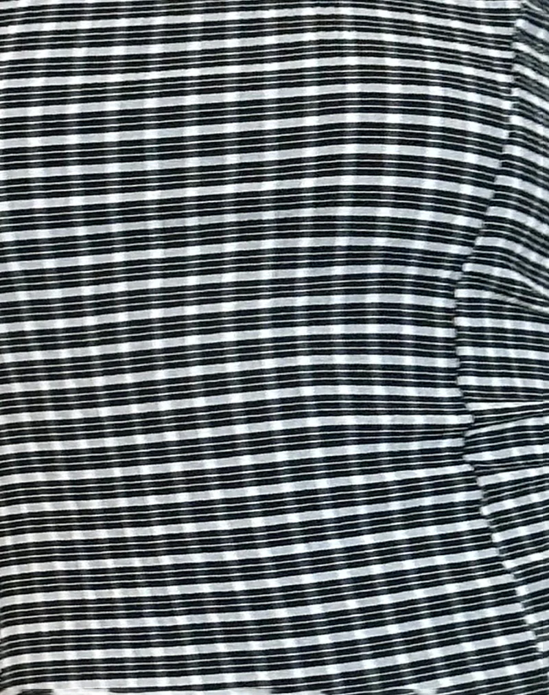 Totori Top in Crinkle Check Black Grey - Image 5