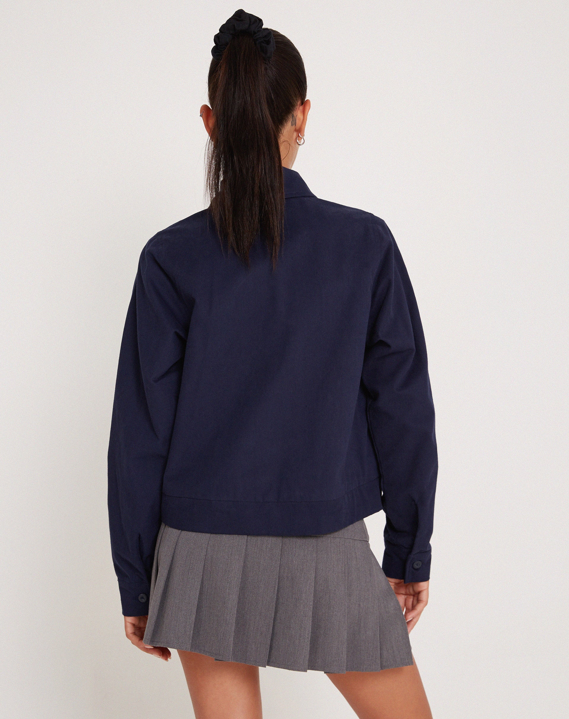 Tumbas Jacket in Navy - Image 8