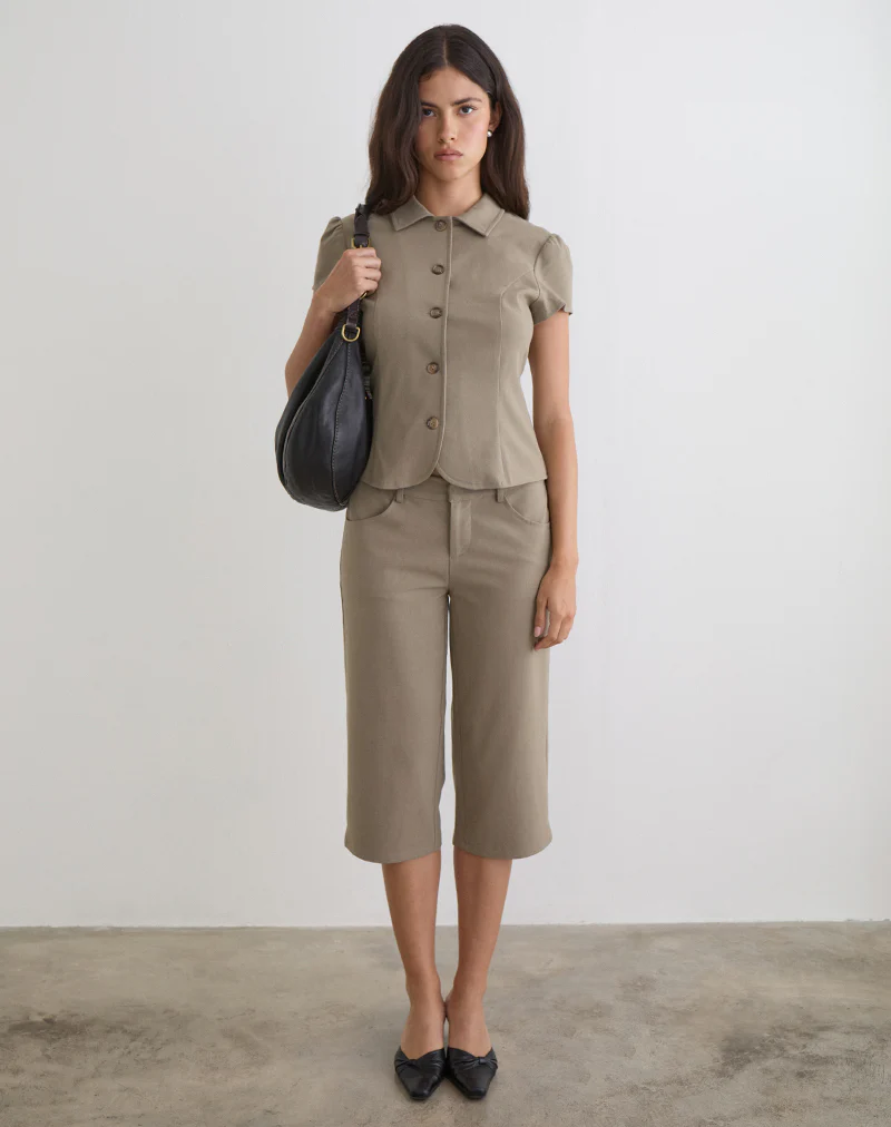 Tunian Capri Trouser in Tailoring Light Taupe - Image 2