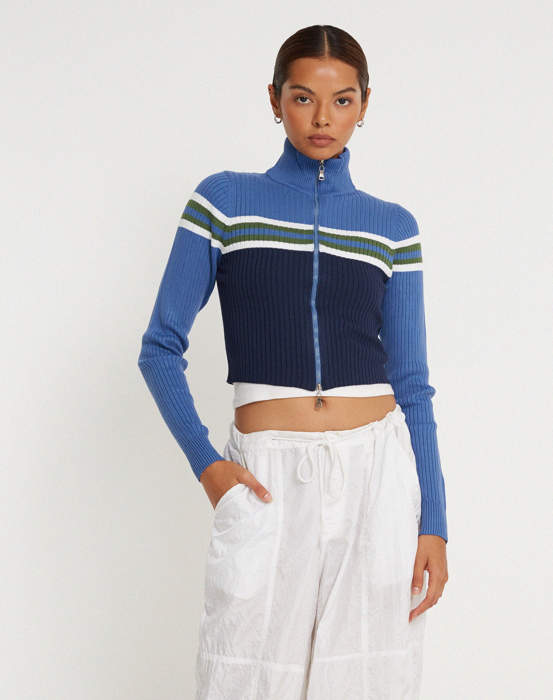 Tuzifa Cropped Knit Jumper in Navy Green and Blue - Image 7