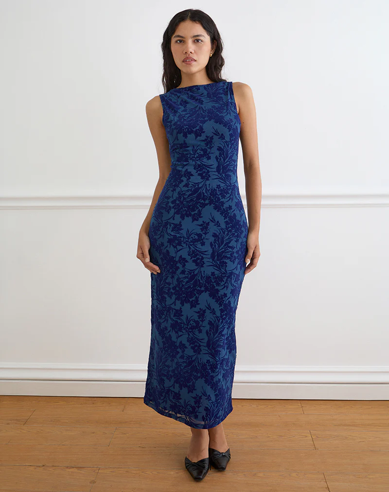 Ventura Maxi Dress in Midnight Leaf Flock Navy - Image 4