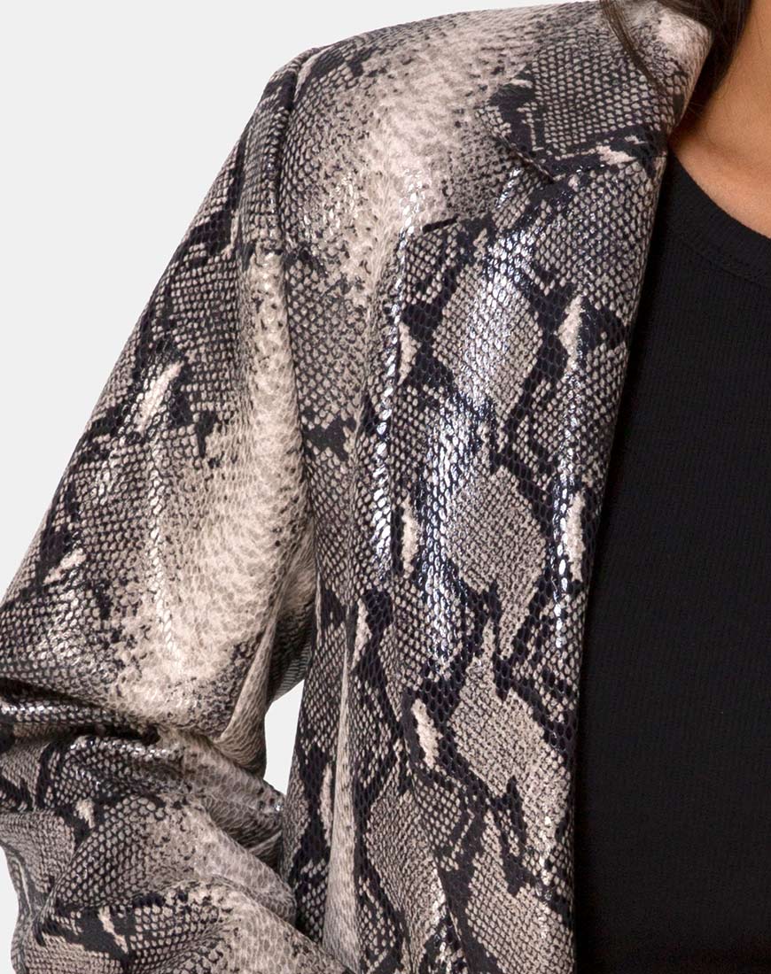 Verra Oversized Blazer in PU Beige Snake - Image 7
