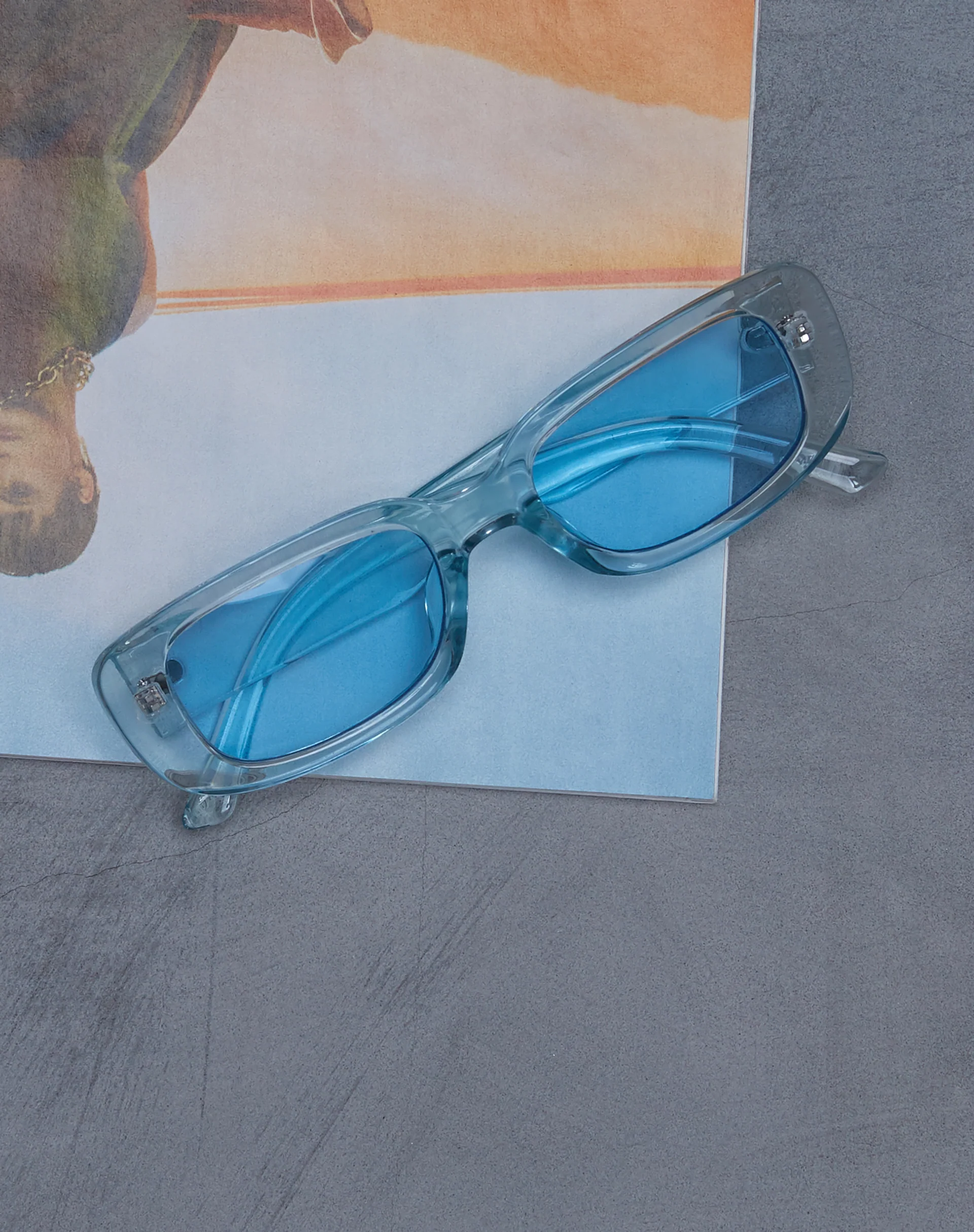 Versa Sunglasses in Light Blue - Image 2
