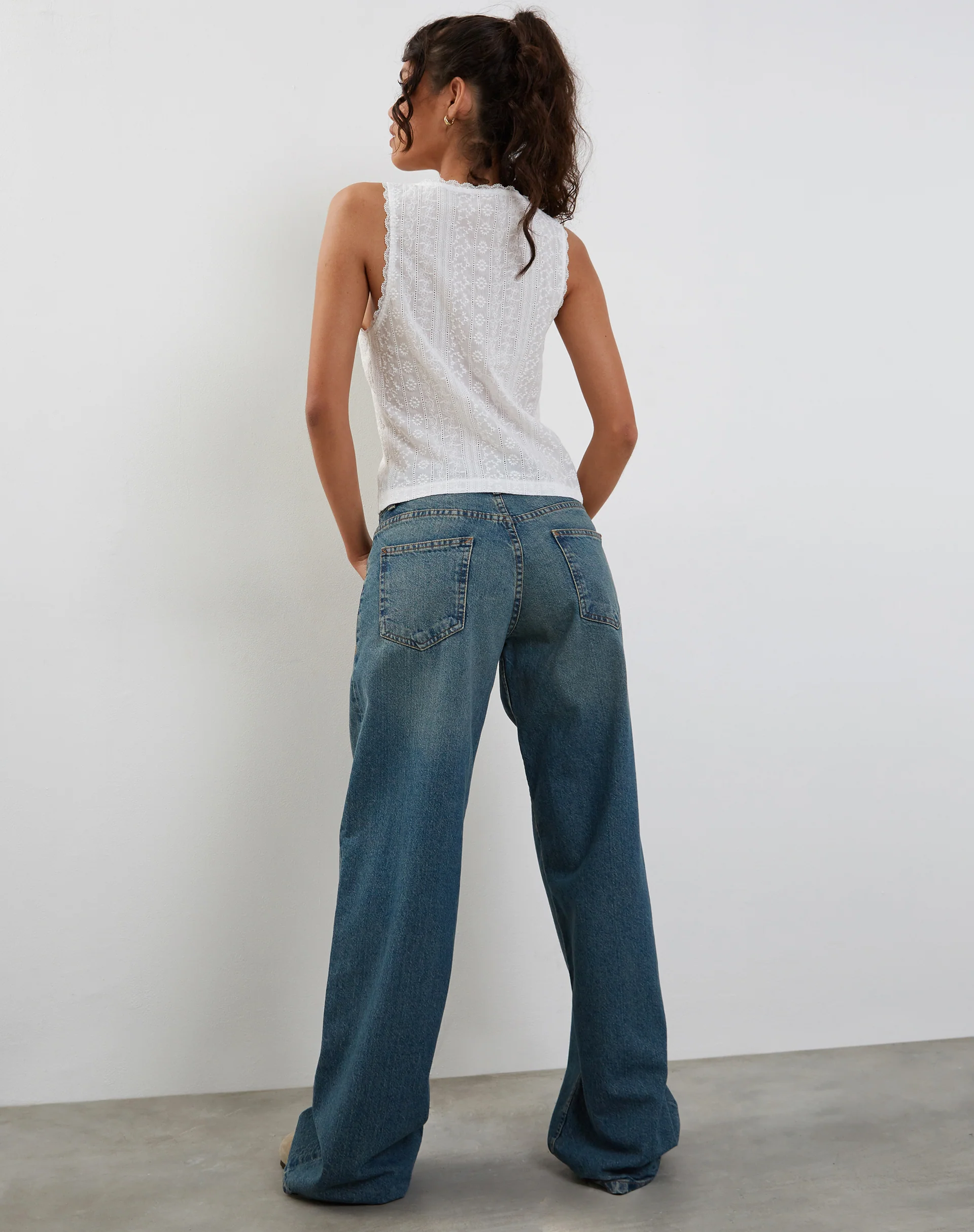 Vezia Broderie Sleeveless Top in White with Rose Embroidery - Image 4