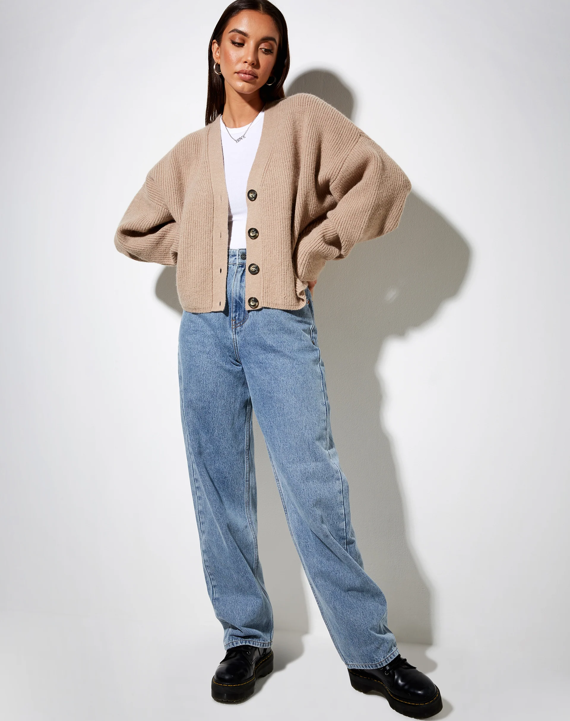 Wallace Cardi in Grey Beige - Image 4