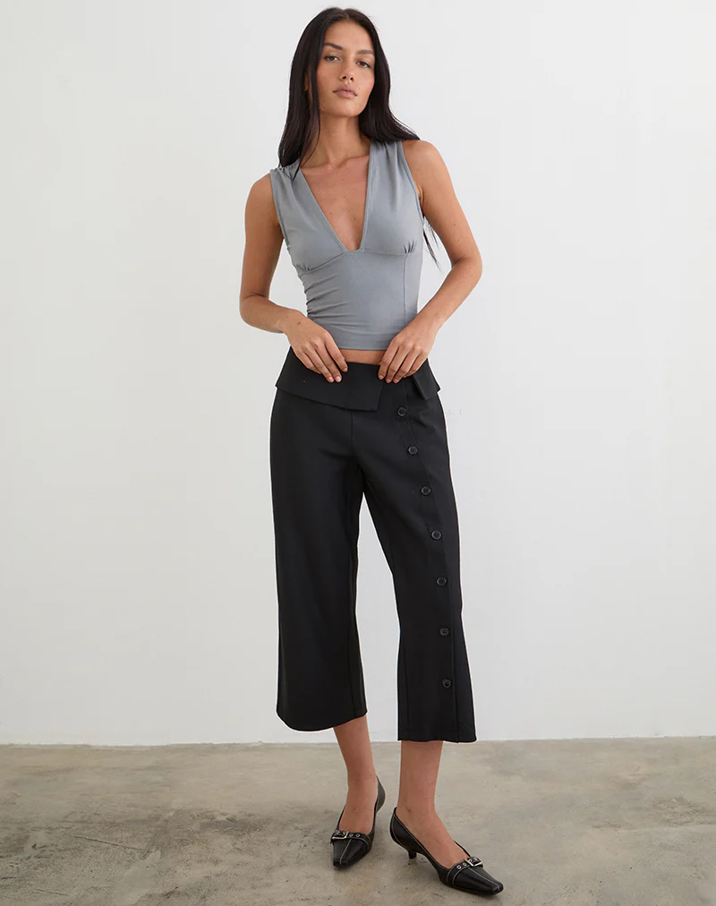 Wamari Capri Trouser in Tailoring Black - Image 4