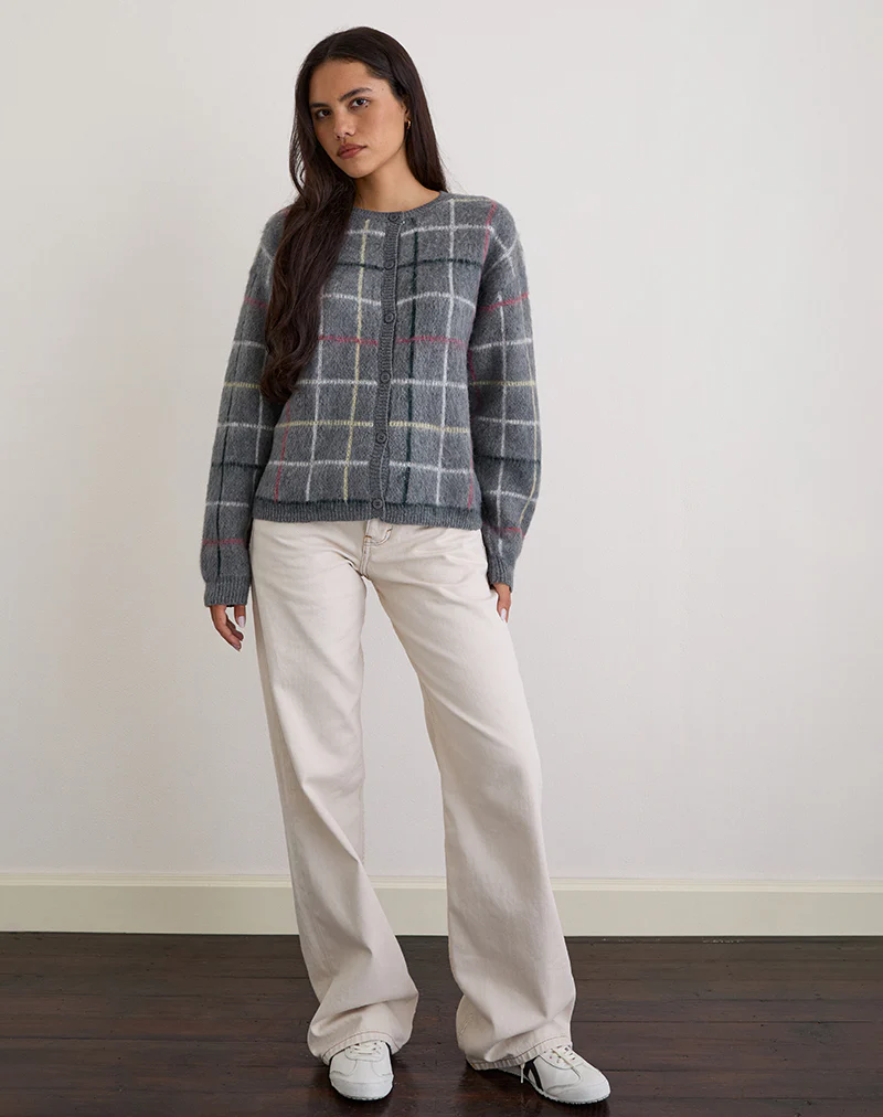 Wisola Cardigan in Knit Country Check Grey - Image 3