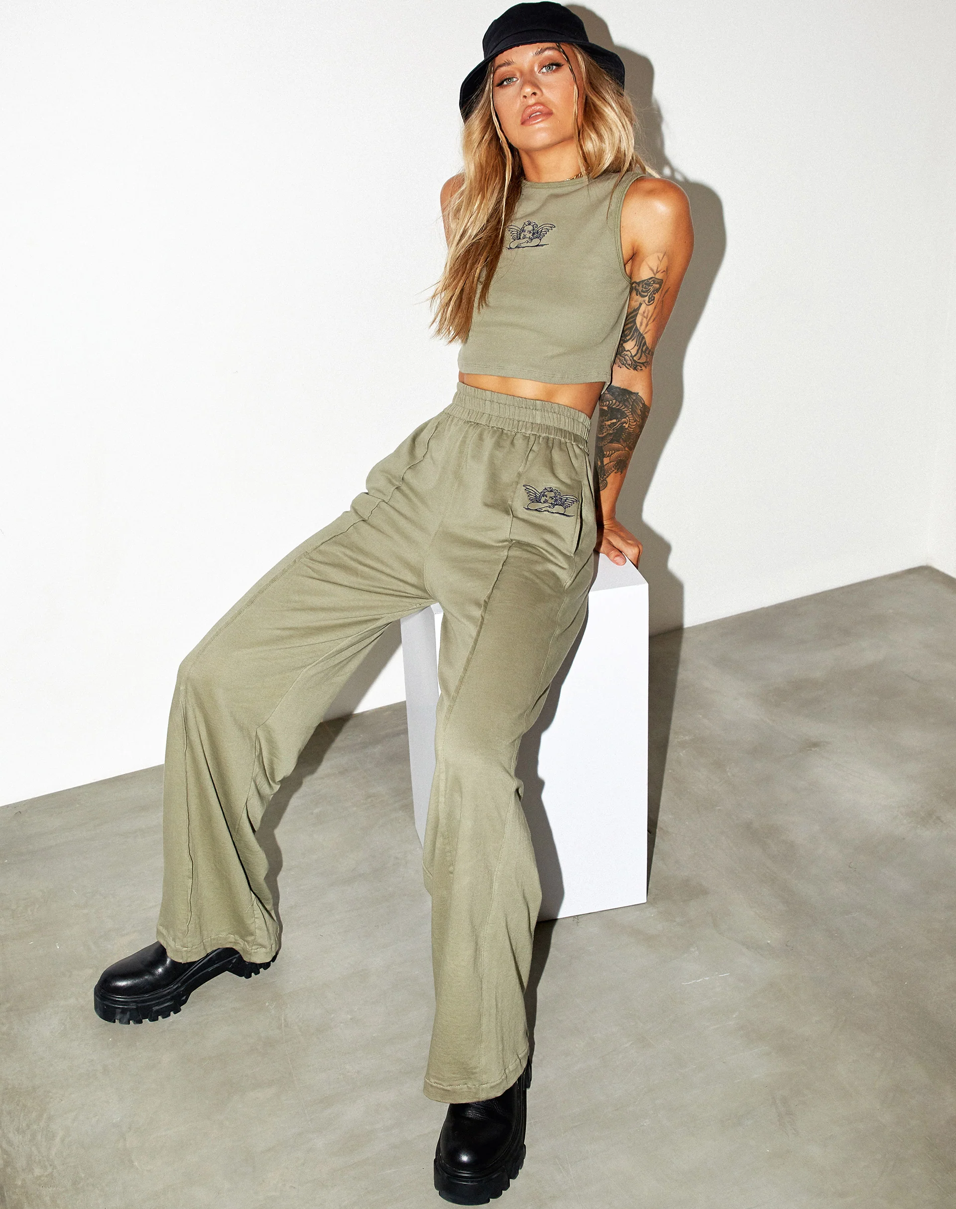 Wungu Trouser in Grey Sage Angelo Embro - Image 4