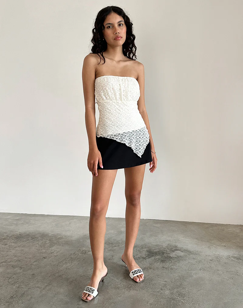 Wuni Longline Bandeau Top in Lace Ivory - Image 2