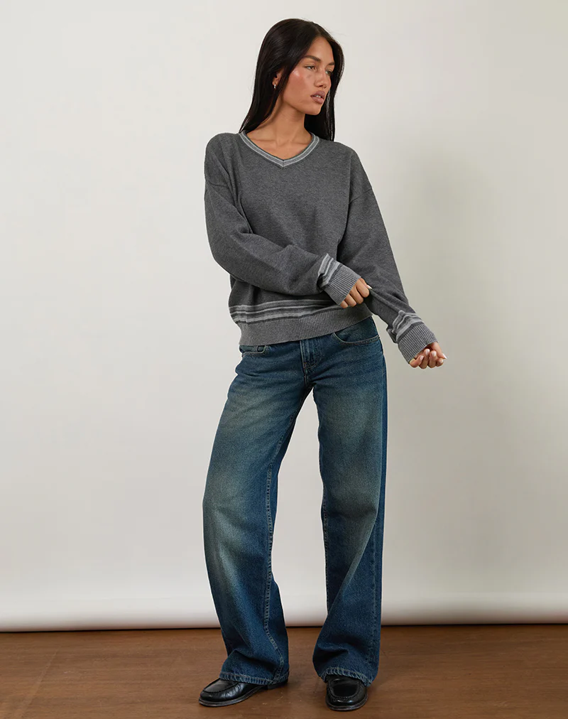 Yarnia Slouchy V Neck Jumper in Charcoal - Image 3