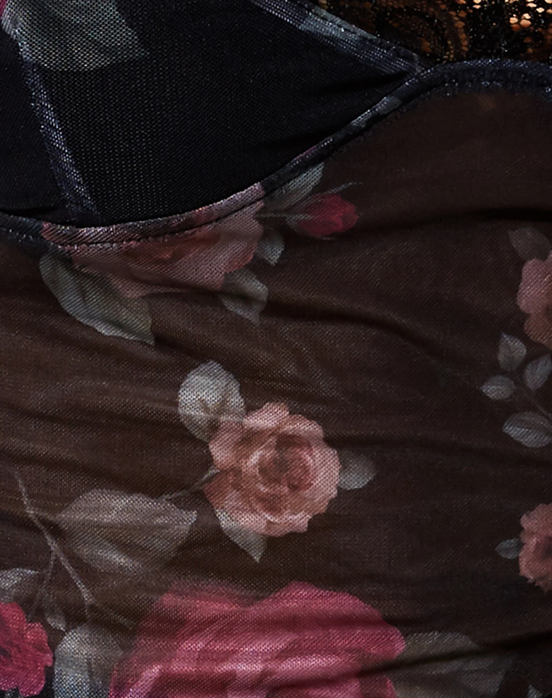 Yenika Crop Top in Gothic Rose with Lace - Image 5