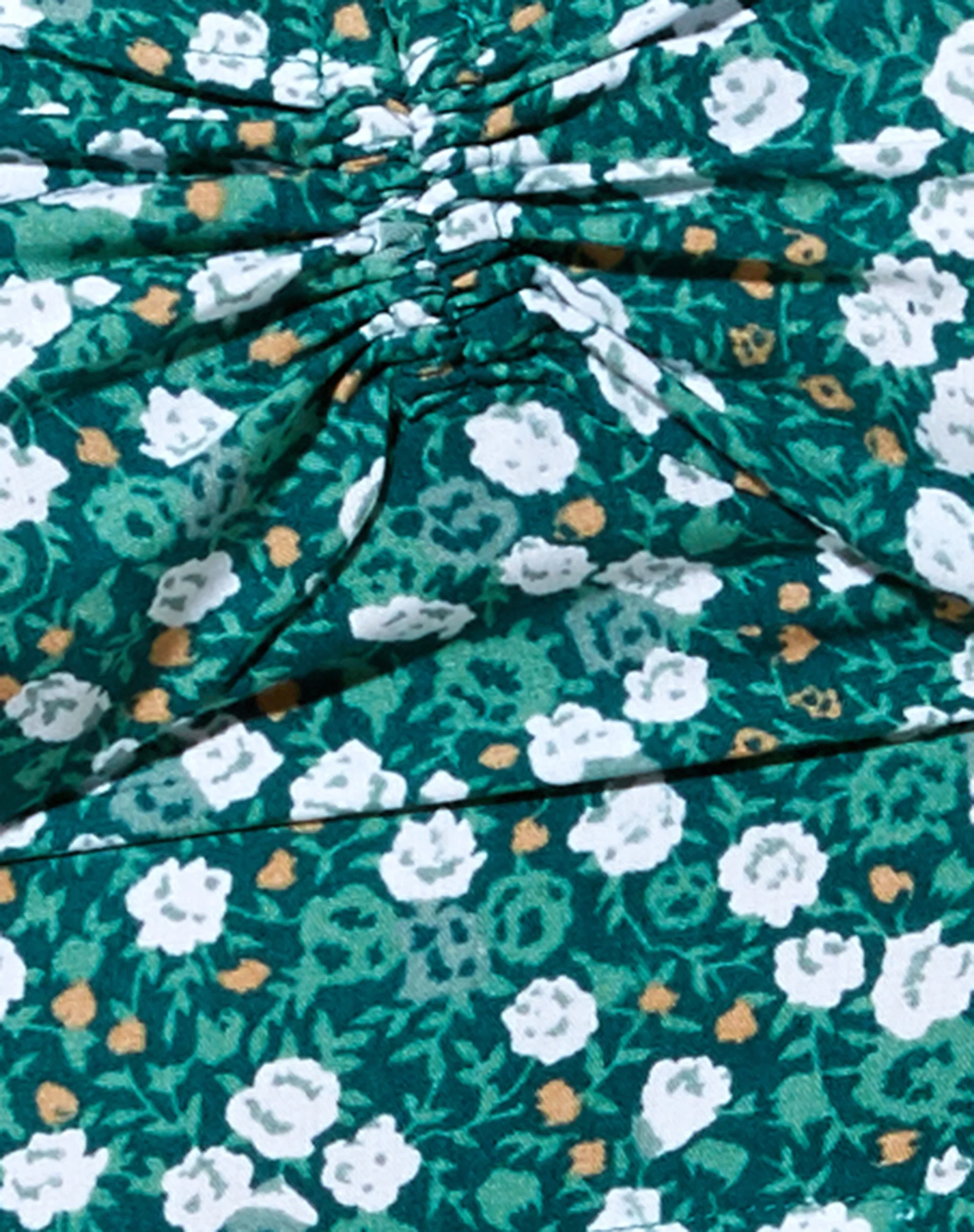 Yiava Crop Top in Floral Field Green - Image 5