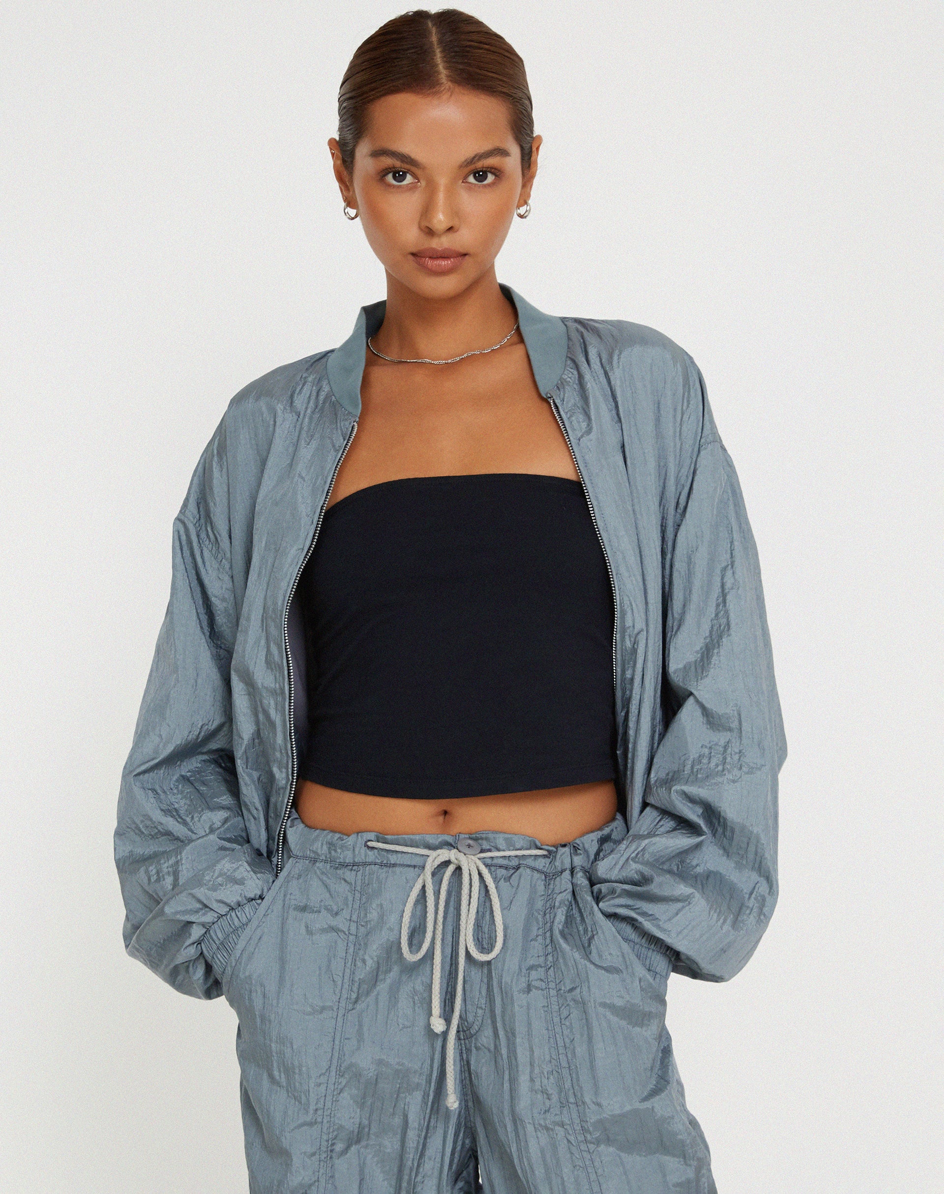 Yuu Shell Jacket in Silver - Image 4