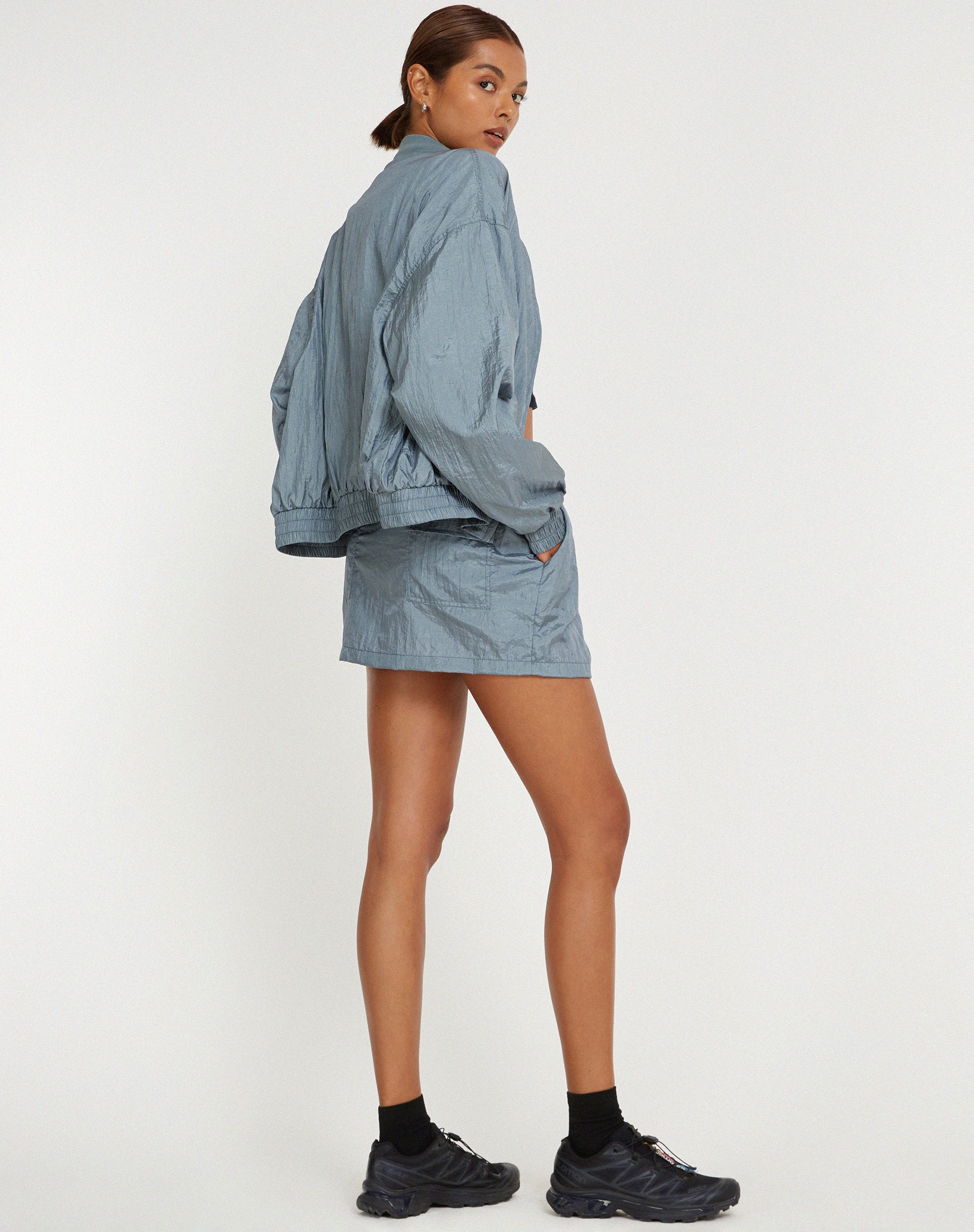 Yuu Shell Jacket in Silver - Image 5