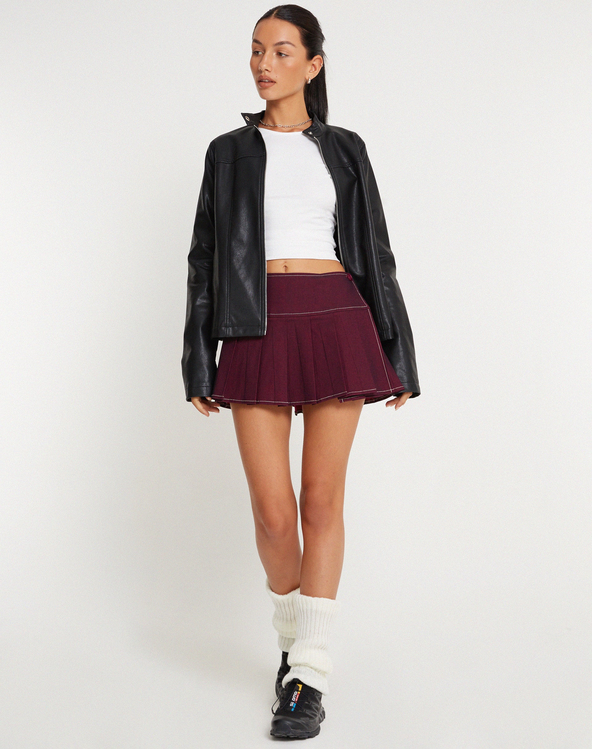 Zabini Low Rise Pleated Mini Skirt in Burgundy with Ecru Stitch Detail - Image 2