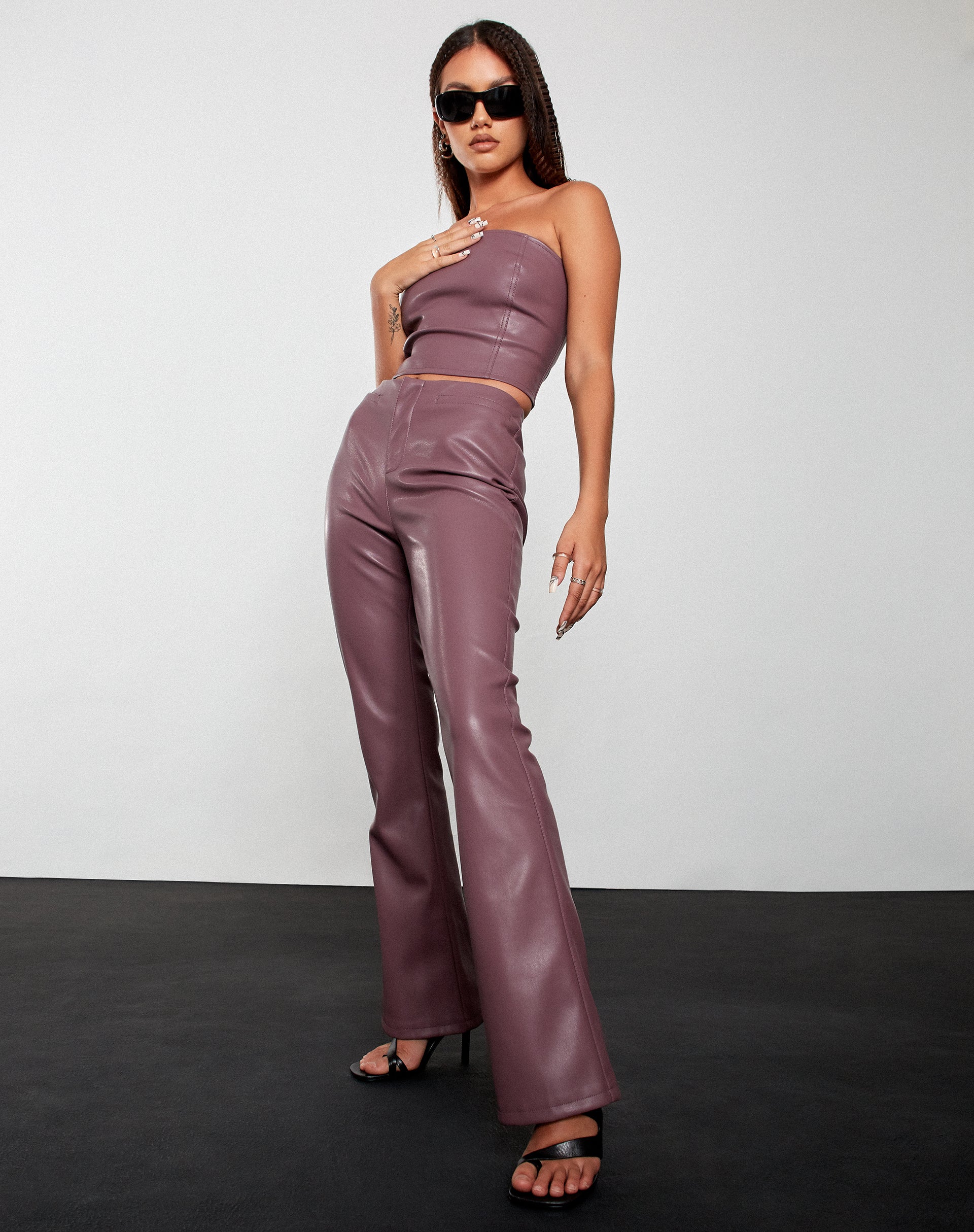 Zalor Flare Trouser in Pu Purple - Image 4