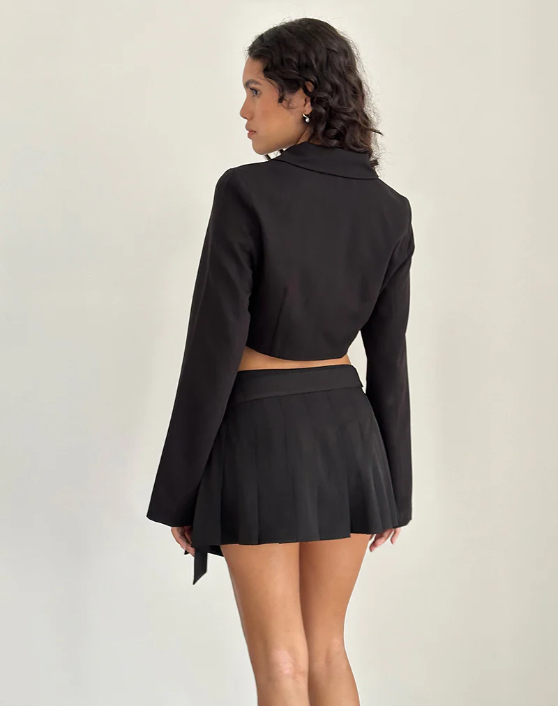 Zaviya Cropped Jacket in Black - Image 3