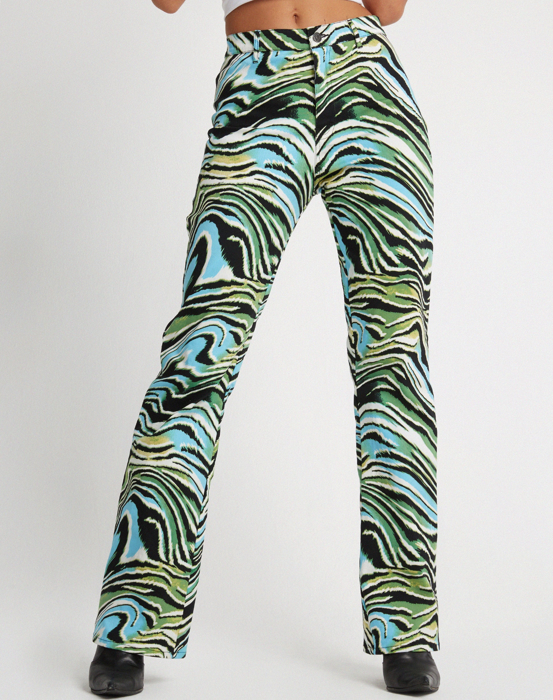 Zoven Flare Trouser in Warped Zebra Blue - Image 2